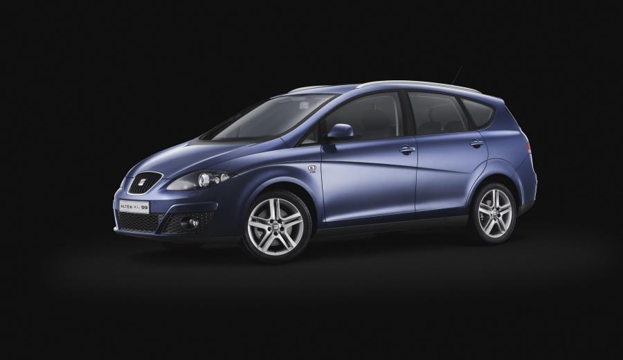  Seat Altea XL 2010 года  (фото 2 из 34)